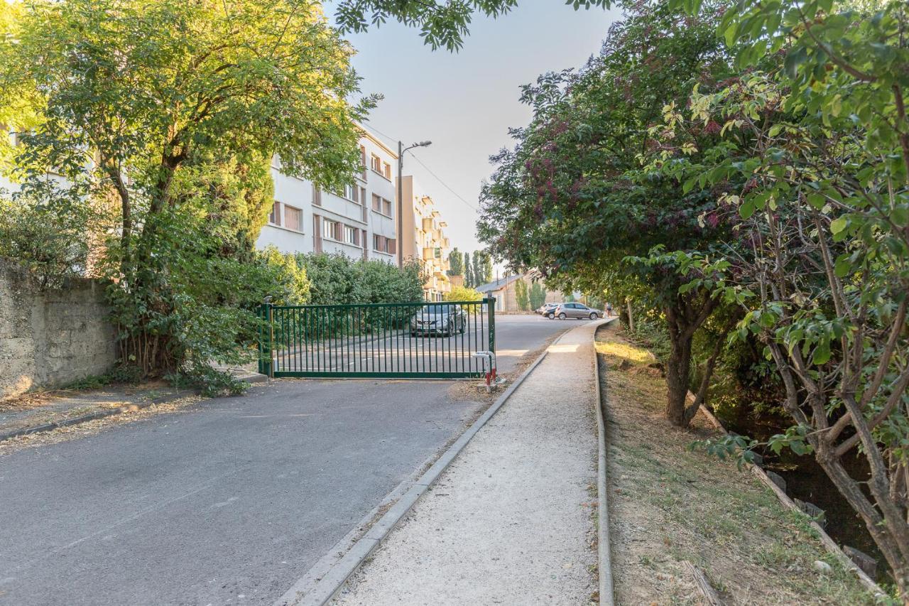 Appartement Spacieux 1 Chambre Parking Gratuit Valence  Exterior foto